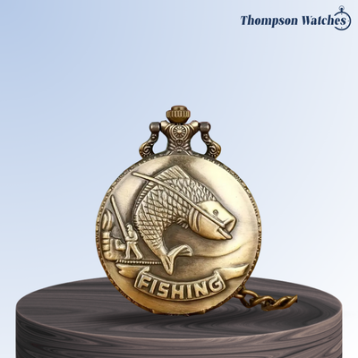 Brooke | Reloj de bolsillo vintage con escena de pesca | 45 mm